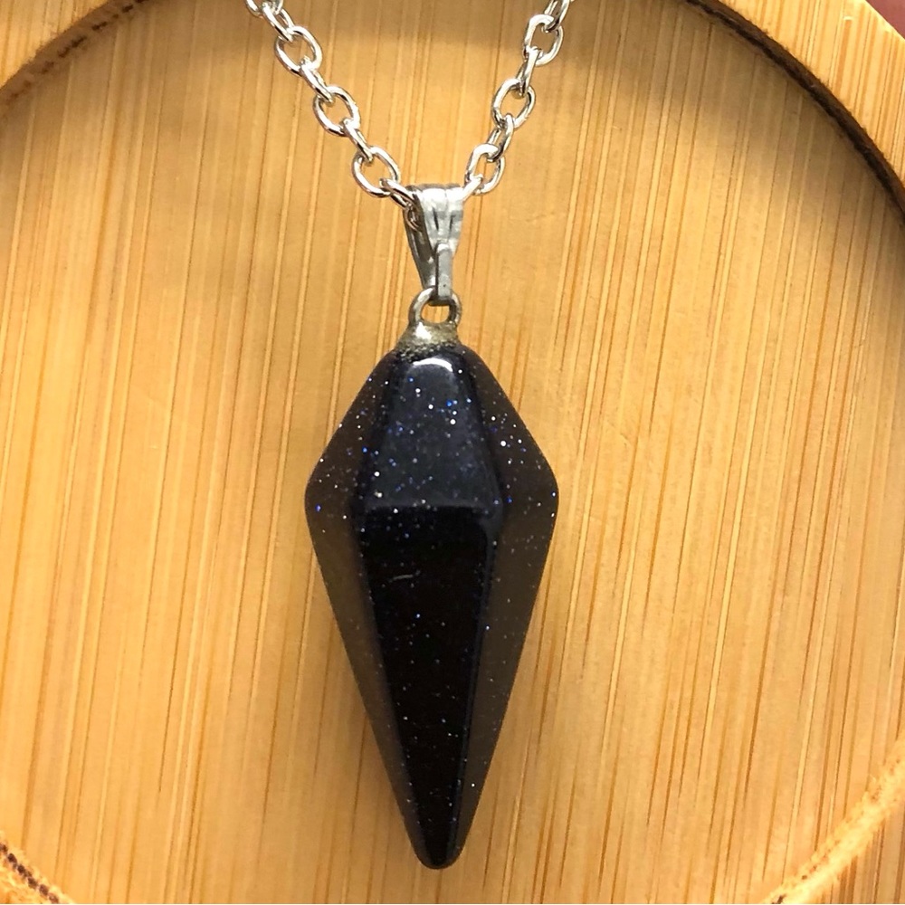 Blue Sandstone Natural Gemstone Hexagonal Chakra Points Pendant Necklace
